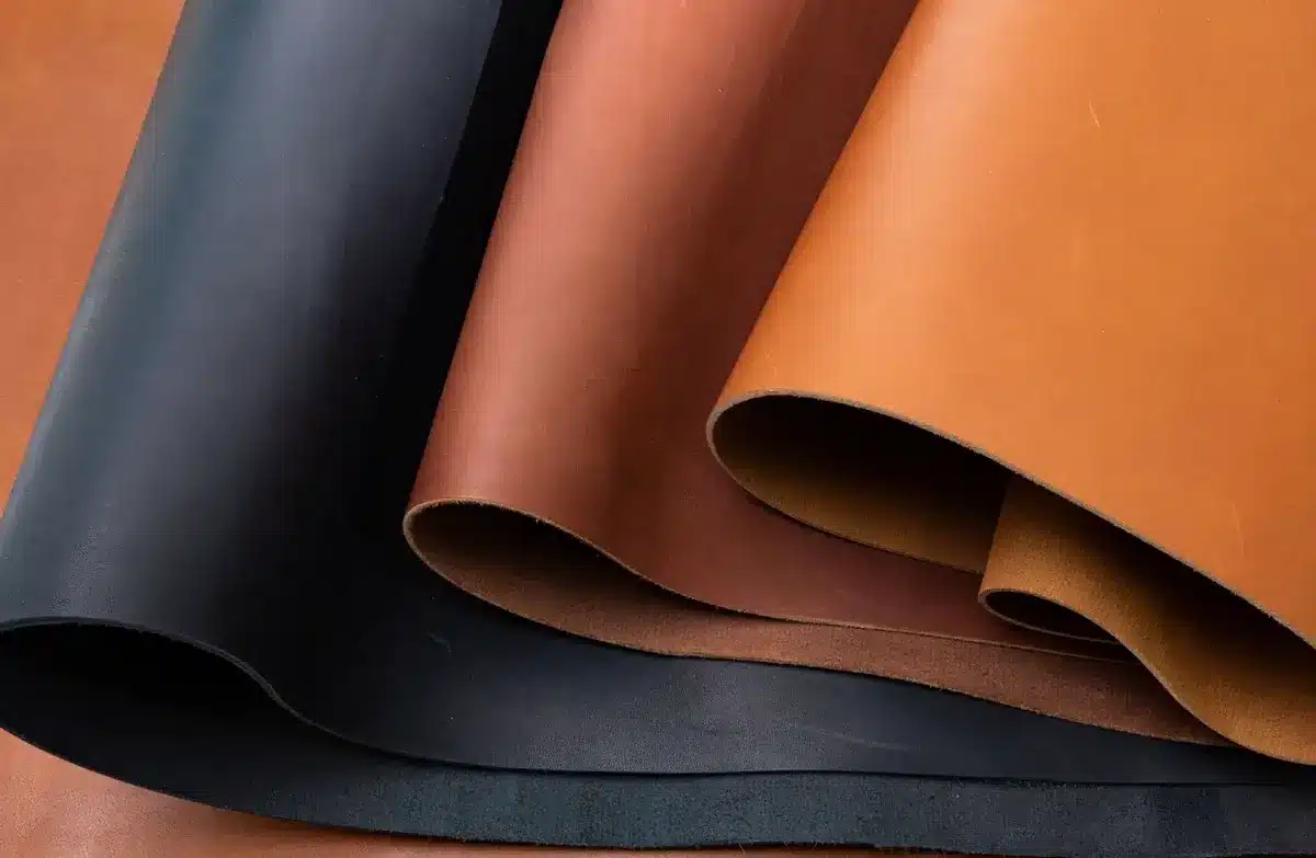 Full-grain vegetable-tanned leather texture